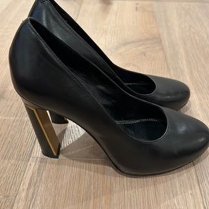 Derek Lam leather pumps 7.5